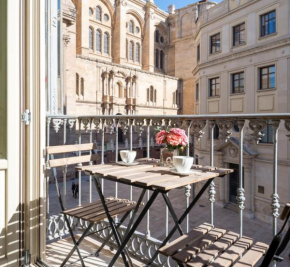 ML1A-Enjoy Breakfast Facing Malaga's Cathedral